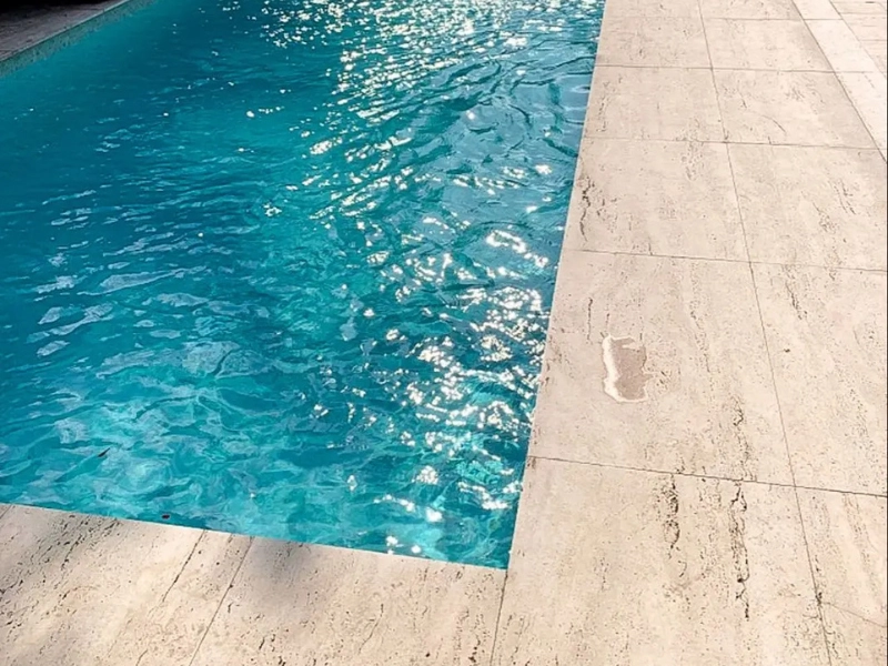 Bordas de piscina